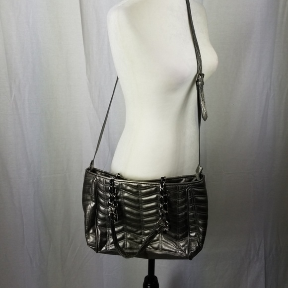 Zara Handbags - Zara Basic Quilted Silver Crossbody Purse Handbag